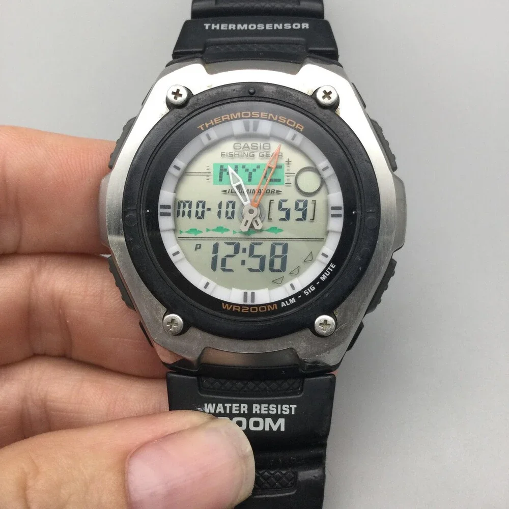 Casio 5056 AQW-101 Mens Watch 45mm Gray Ana-Digi Thermosensor 200M New Battery